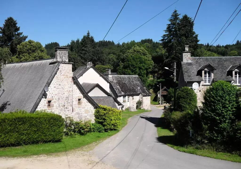 Photo of Outdoor in Saint-Yrieix-le-Dejalat