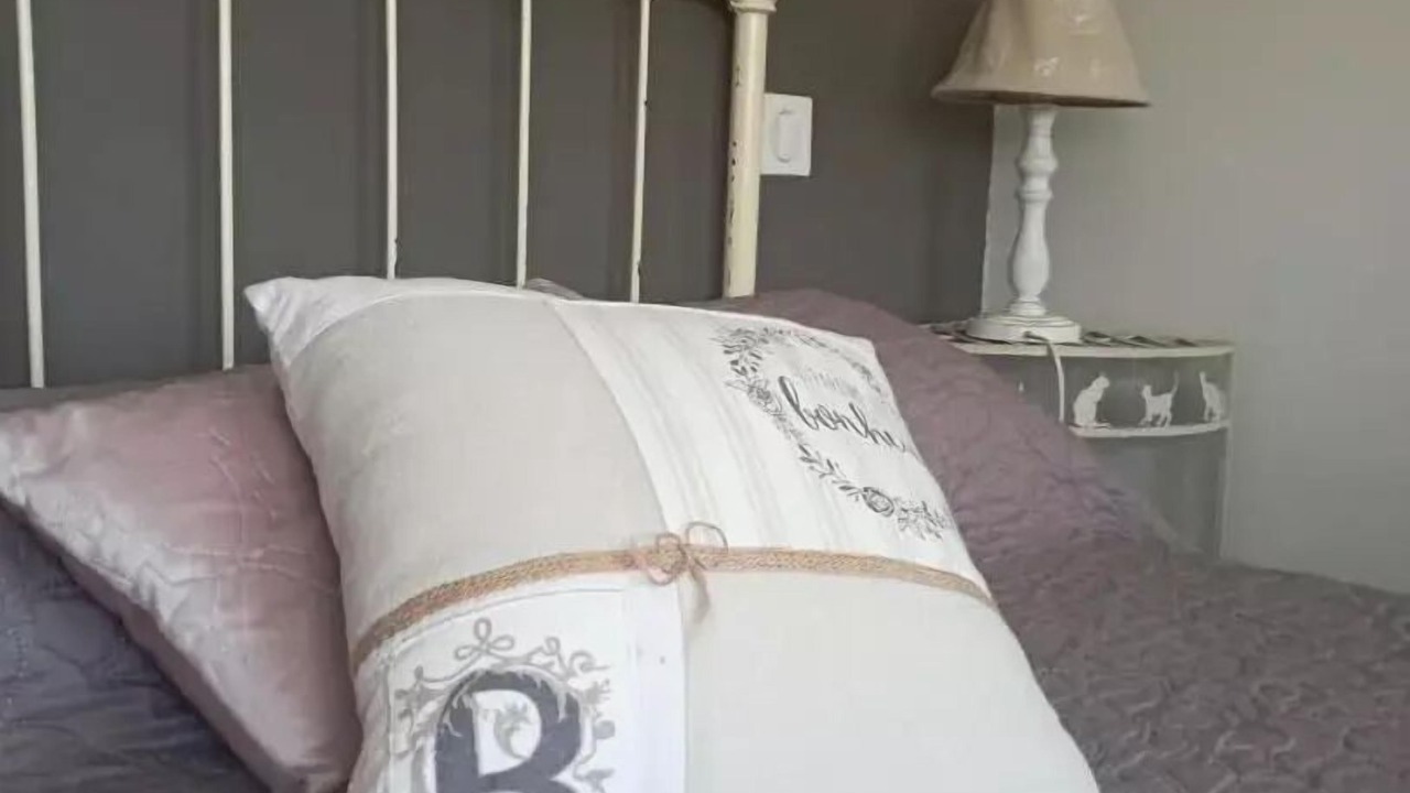Photo of Bedroom in Saint-Yrieix-le-Dejalat