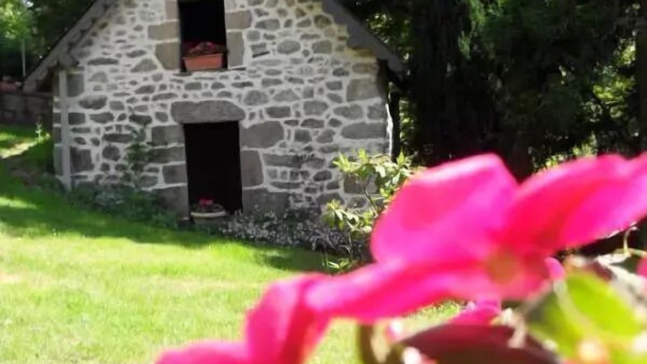 Photo of Outdoor in Saint-Yrieix-le-Dejalat
