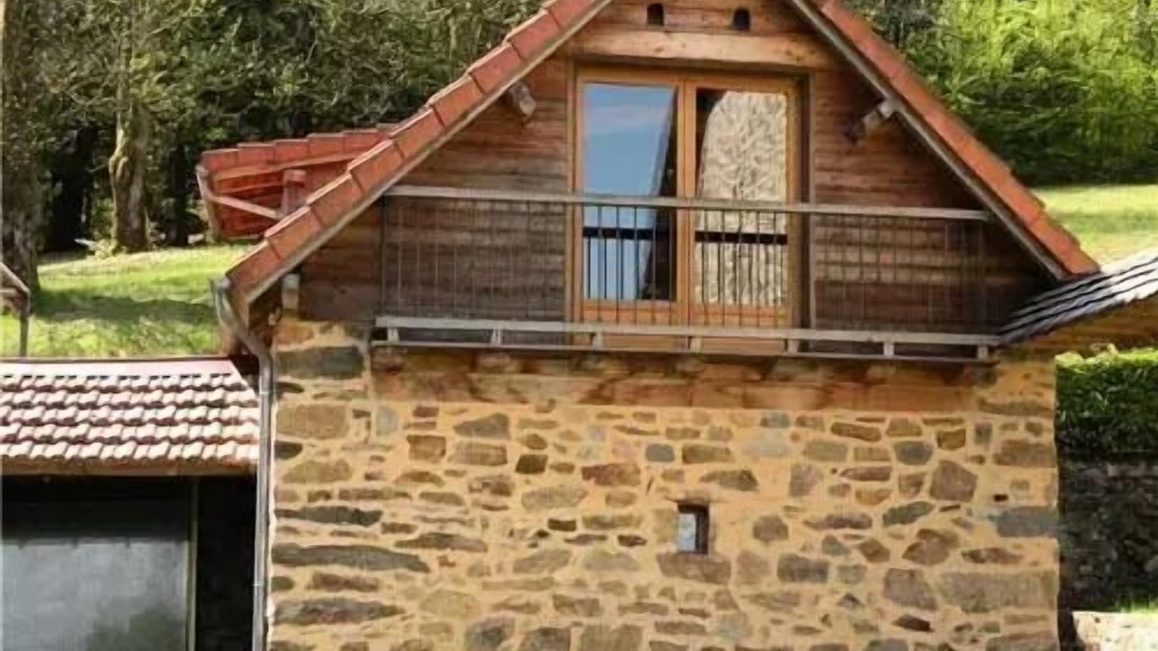 Photo of Outdoor in Sainte-Fortunade