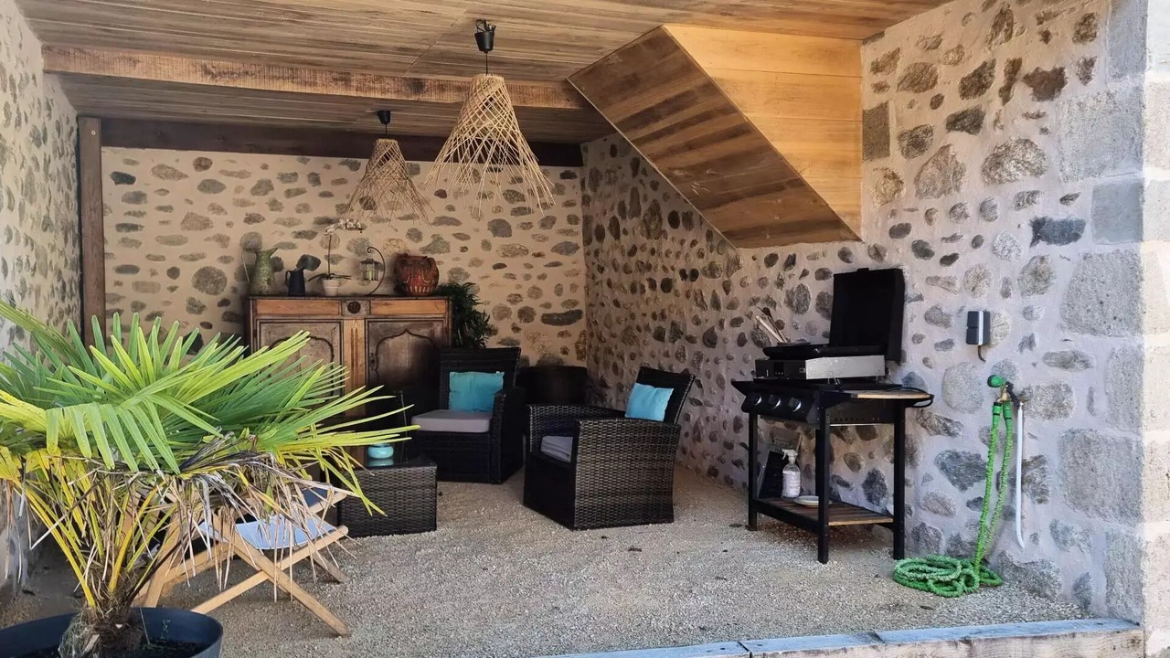 Photo of Patio Balcony in Argentat