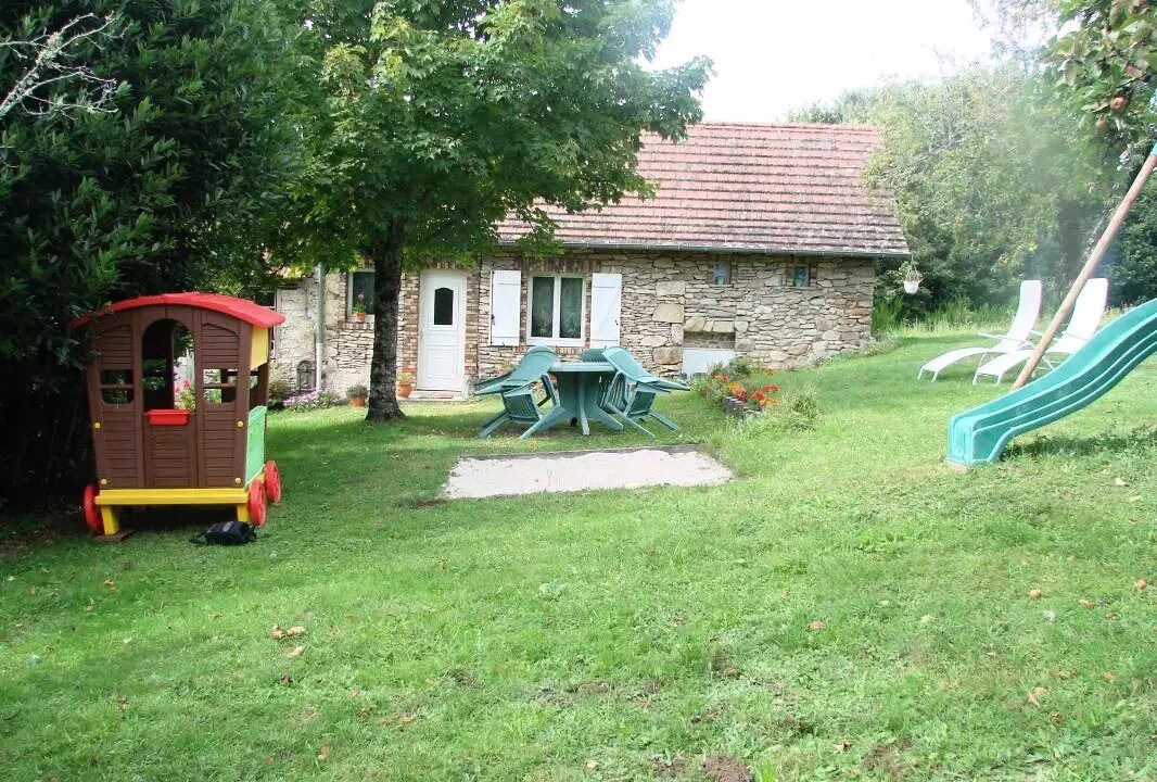 Photo of Outdoor in Sainte-Fortunade