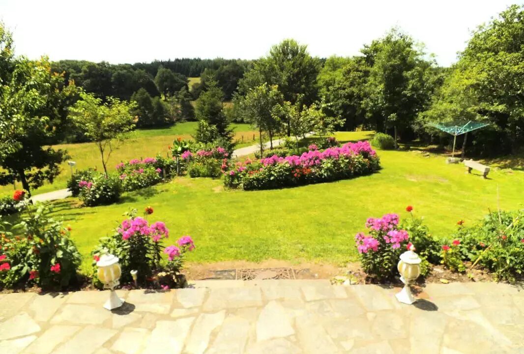 Photo of Outdoor in Sarroux-Saint-Julien