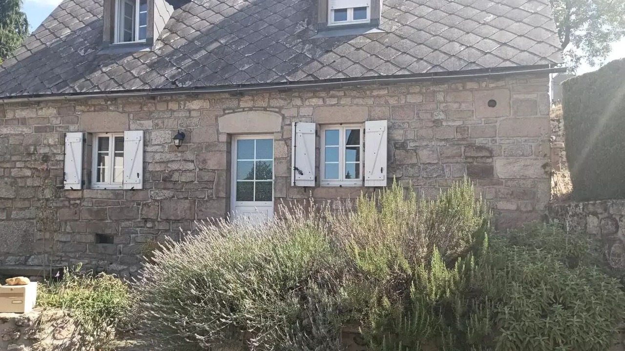 Photo of Outdoor in Saint-Yrieix-le-Dejalat