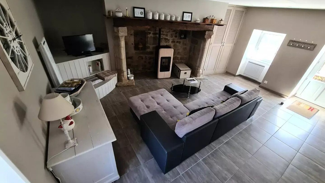 Photo of Livingroom in Chapelle-Spinasse