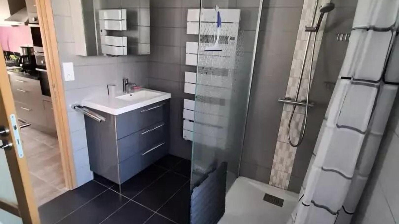 Photo of Bathroom in Chapelle-Spinasse