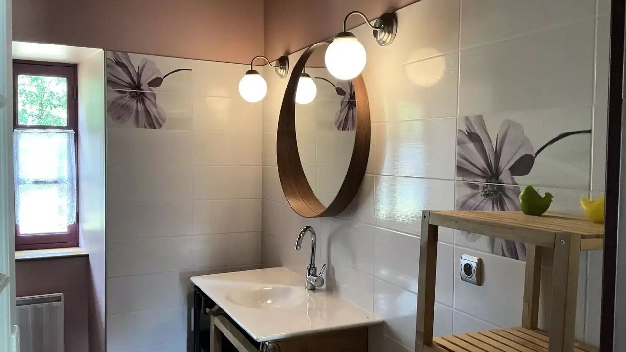 Photo of Bathroom in Chaumeil