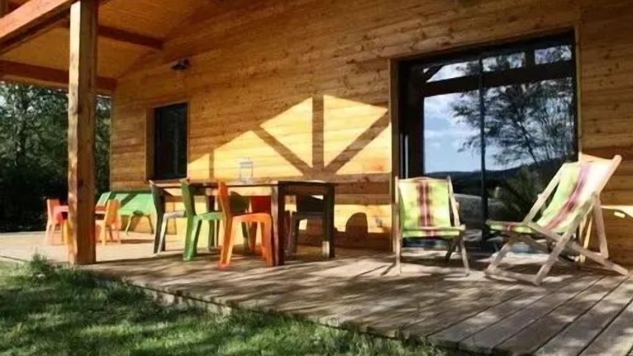 Photo of Outdoor in Saint-Germain-Lavolps