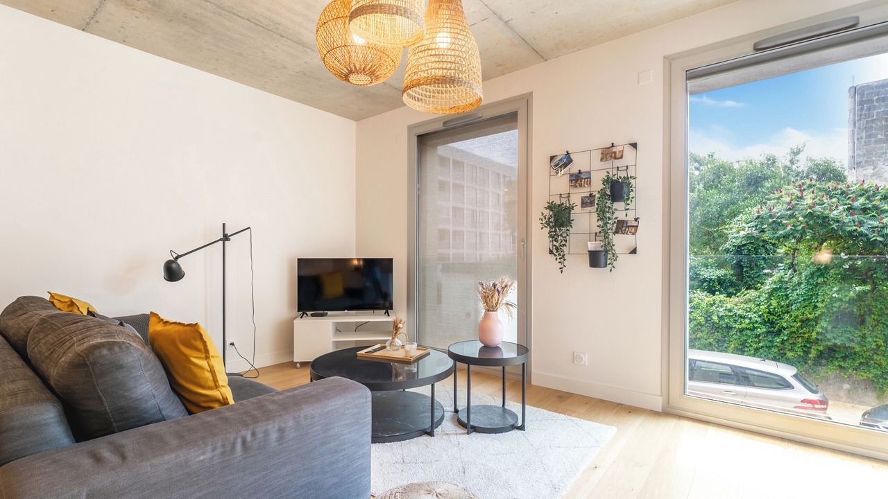 Photo of Livingroom in Bassins a Flot