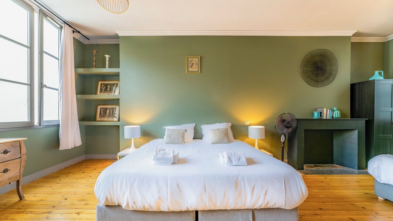 Photo of Bedroom in Bordeaux City Centre