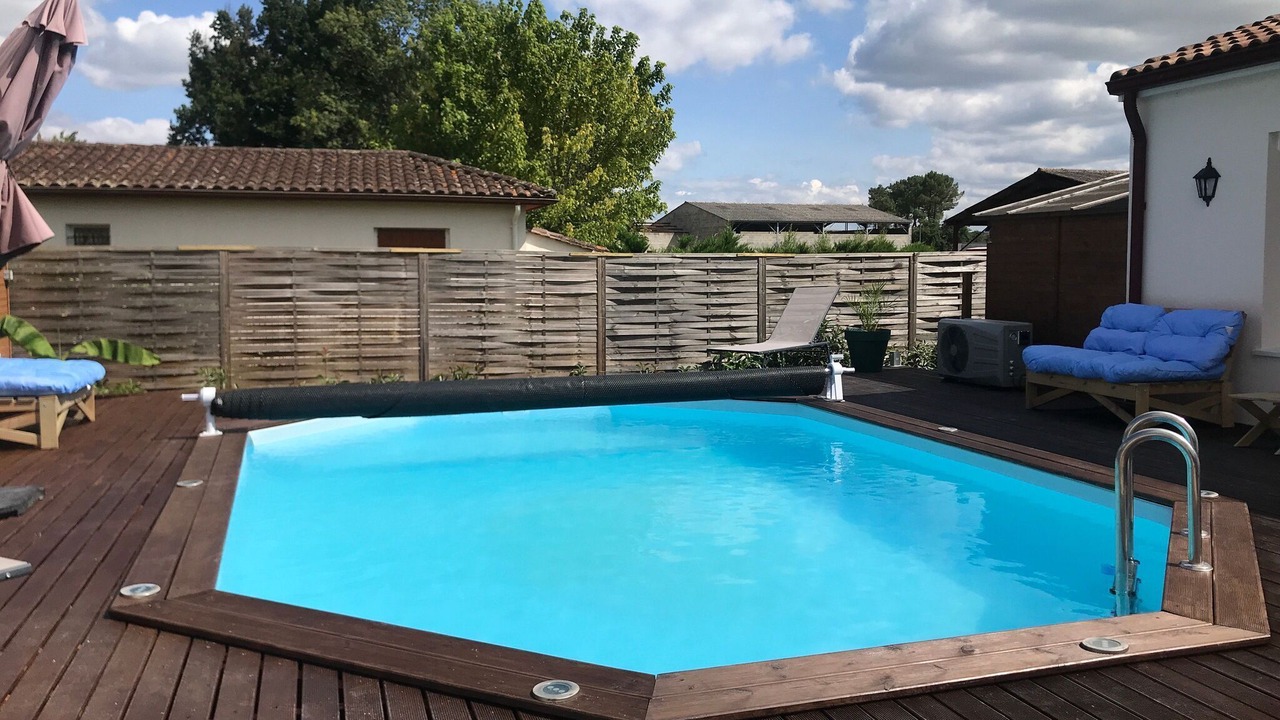 Photo of Outdoor in Saint-Medard-de-Guizieres