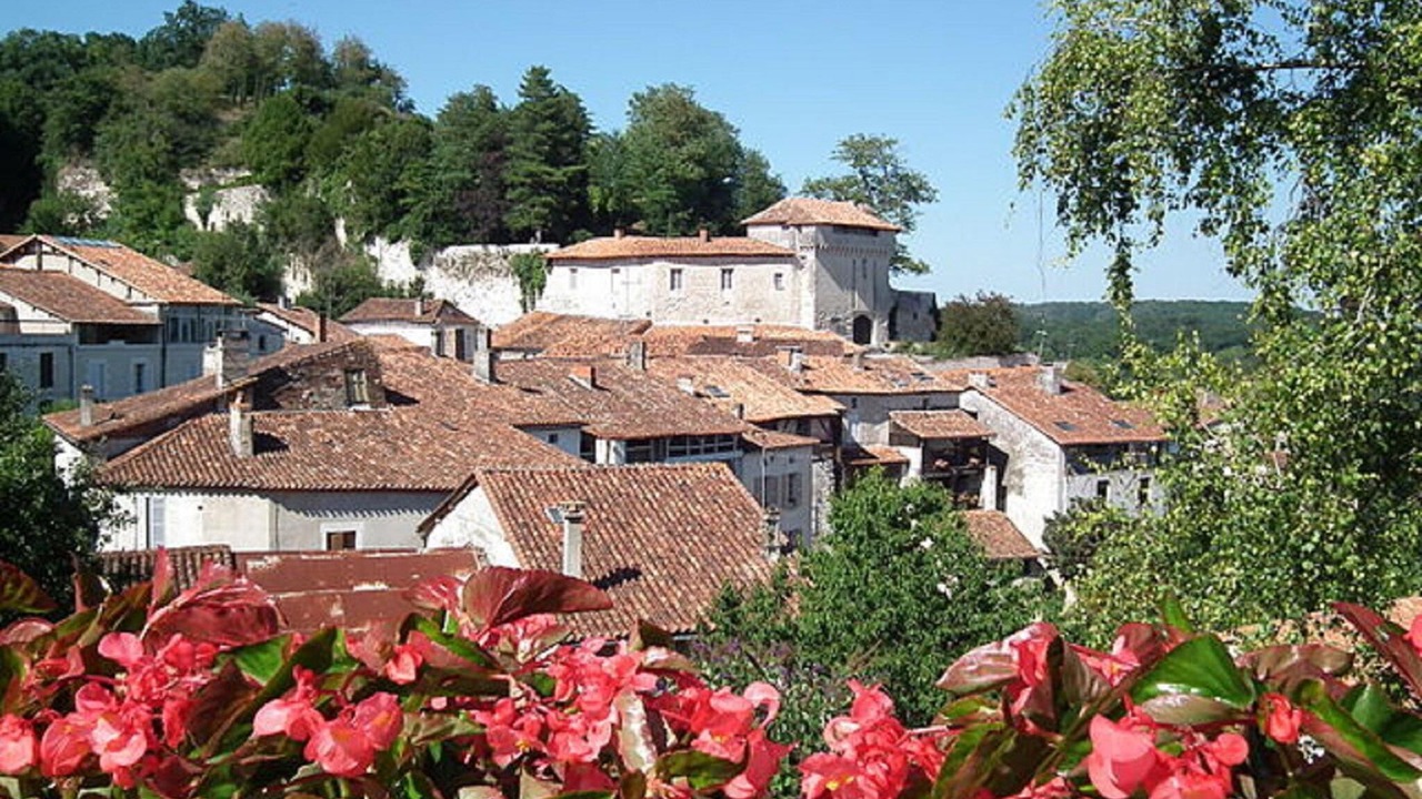 Photo of Others in Chalais