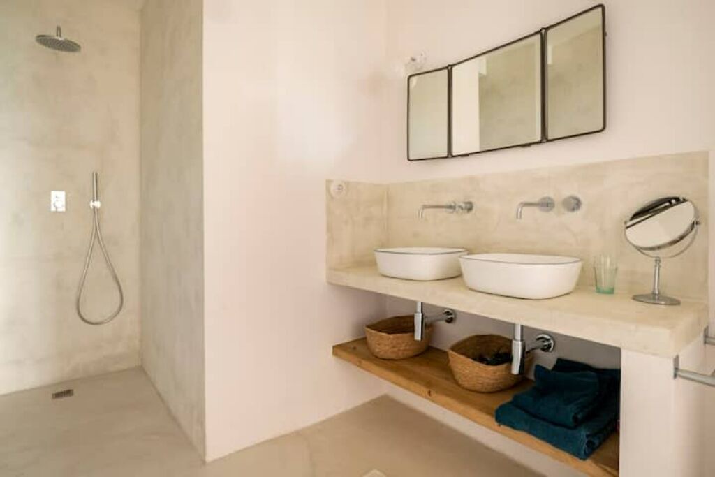 Photo of Bathroom in Le Cler
