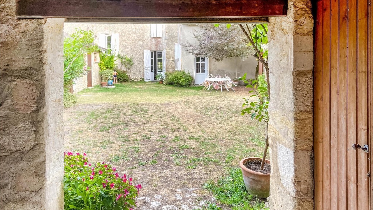 Photo of Others in Saint-Christoly-Medoc