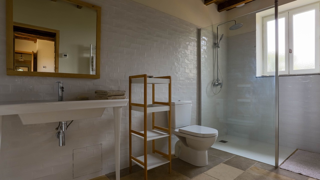 Photo of Bathroom in Saint-Vincent-de-Cosse