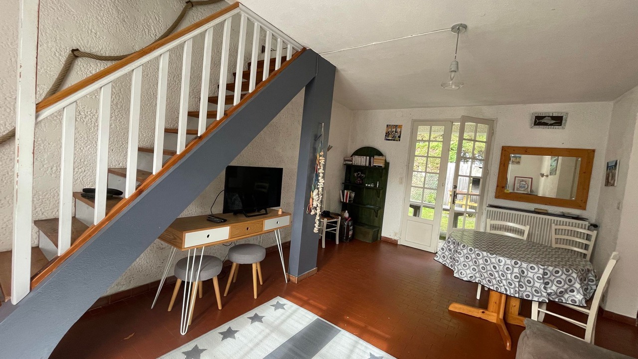 Photo of Livingroom in Cheray