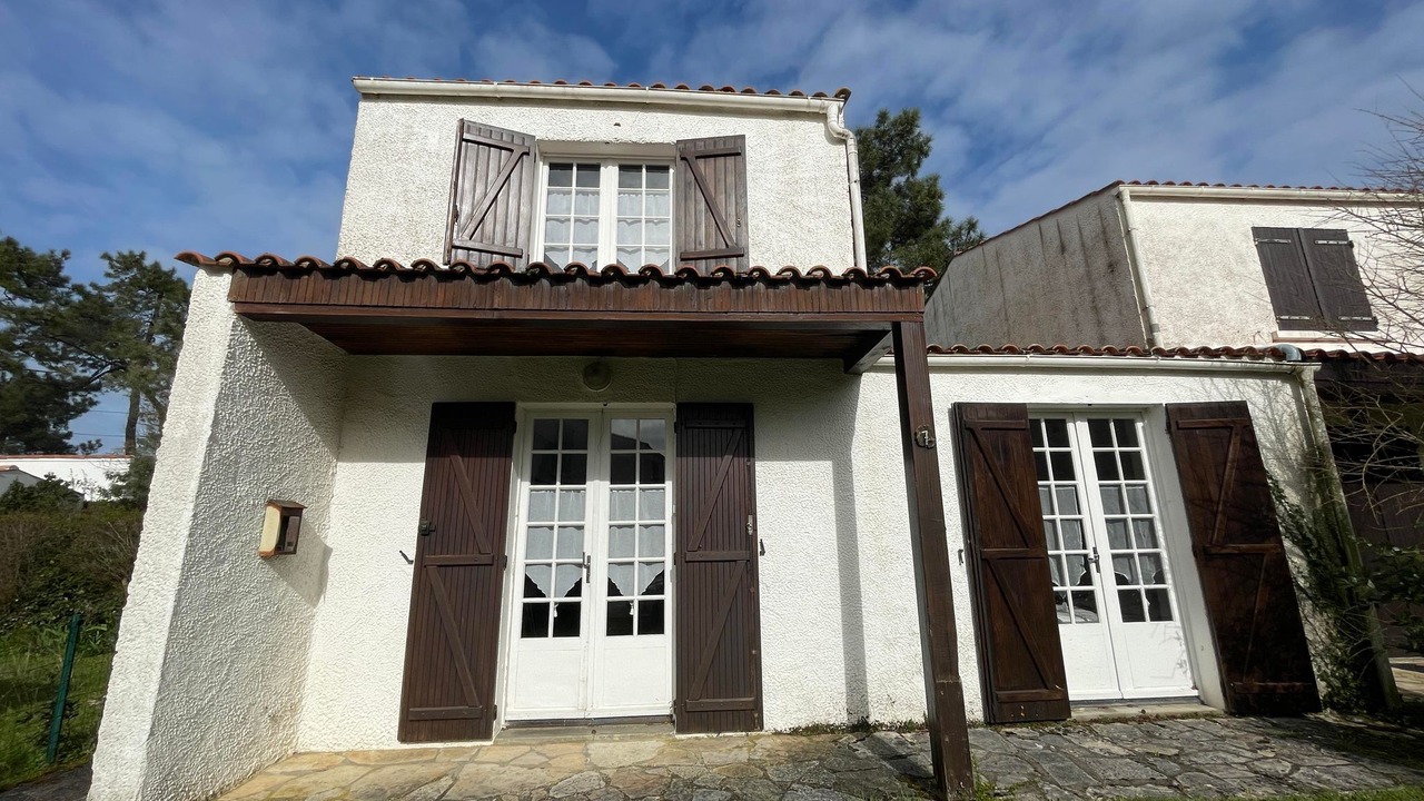 Photo of Outdoor in Cheray