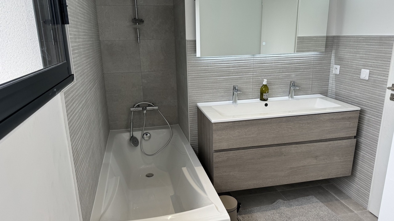 Photo of Bathroom in Eysines
