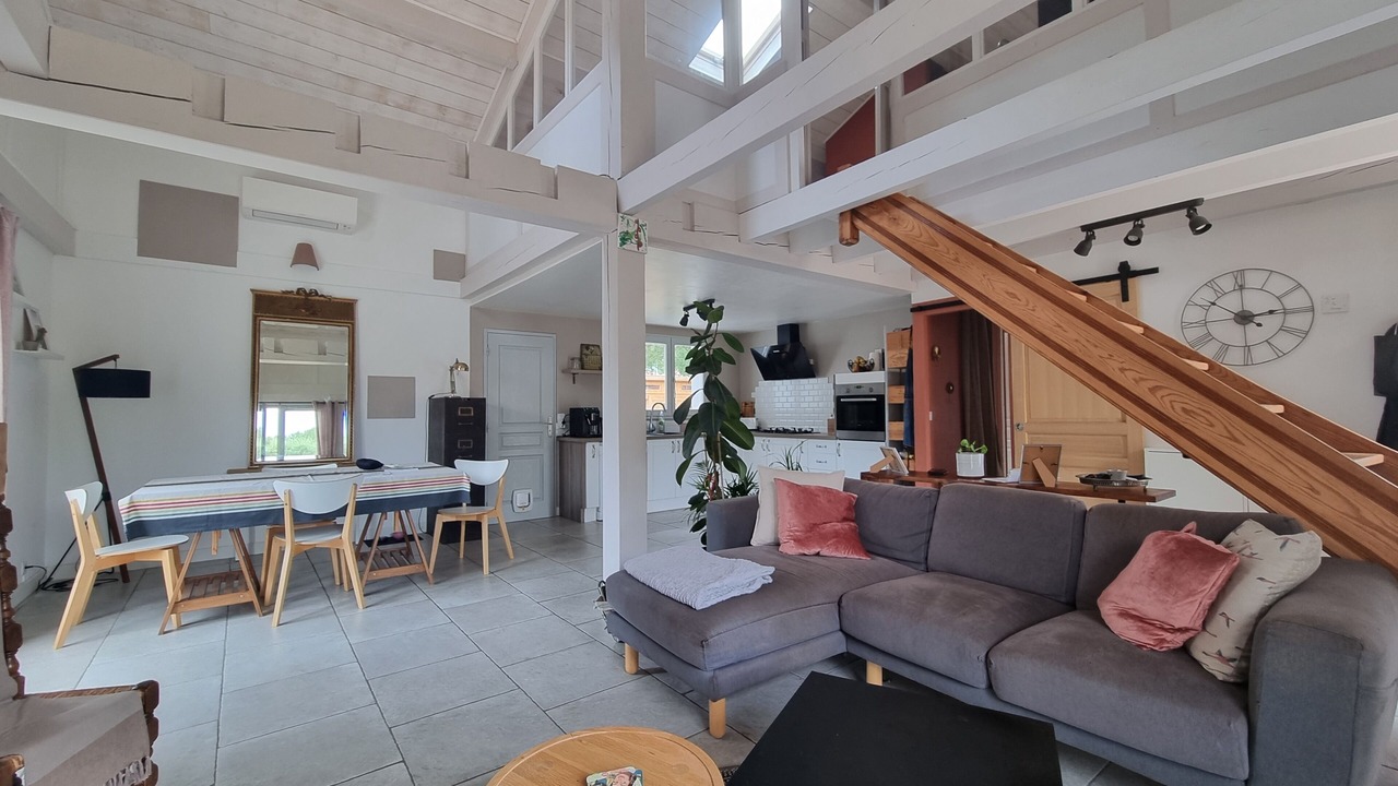 Photo of Livingroom in Messanges