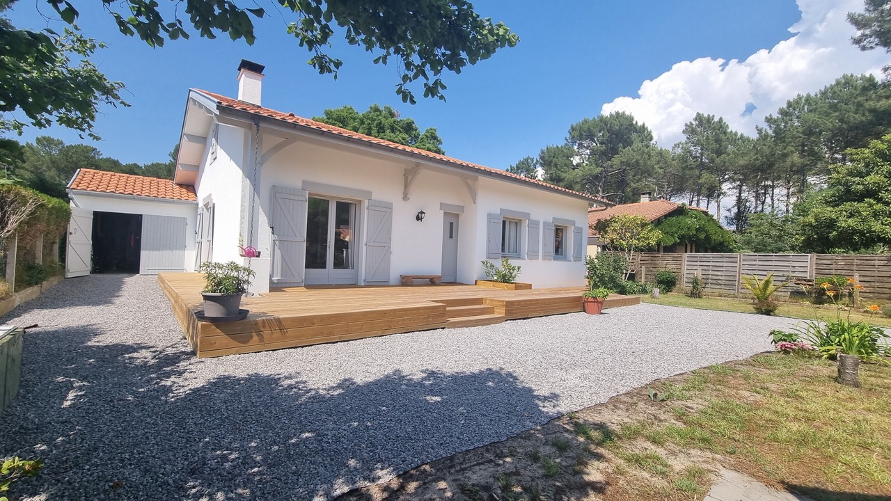 Photo of Outdoor in Messanges