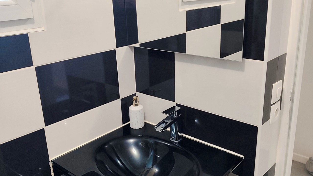 Photo of Bathroom in Cenon