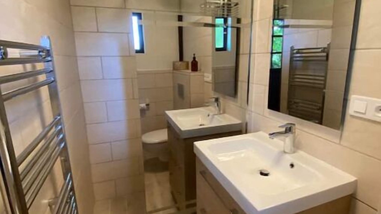 Photo of Bathroom in Auriac-du-Perigord