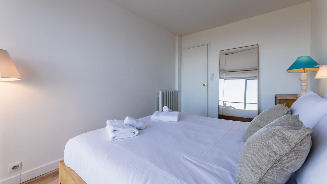 Photo of Bedroom in Behobie