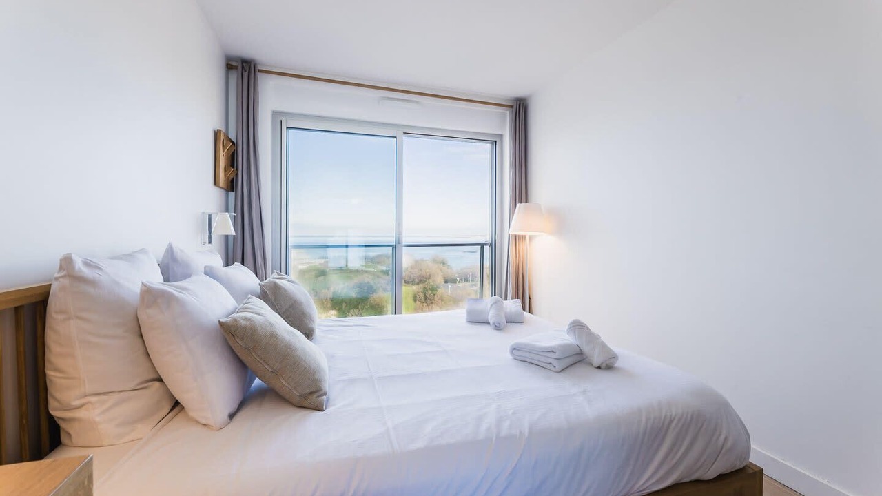 Photo of Bedroom in Behobie