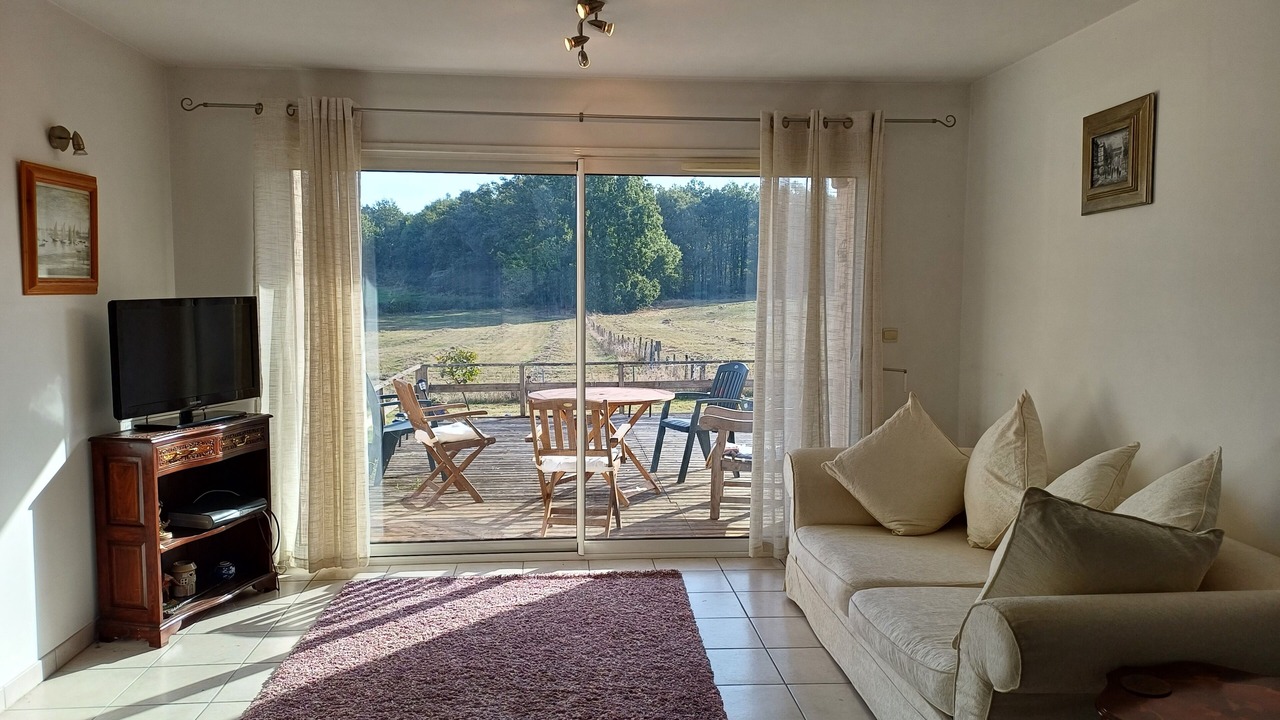 Photo of Livingroom in Benest