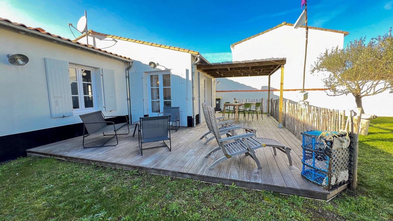 Photo of Patio Balcony in Saint-Clement-des-Baleines
