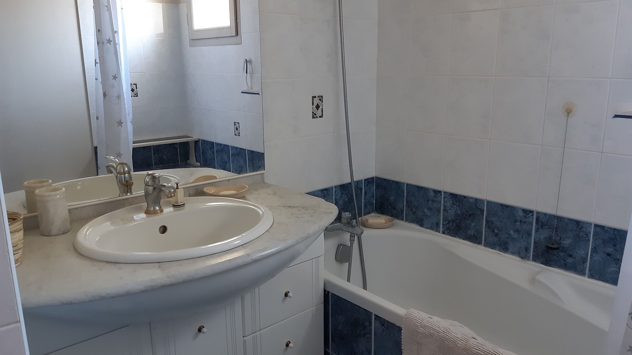 Photo of Bathroom in Le Porge