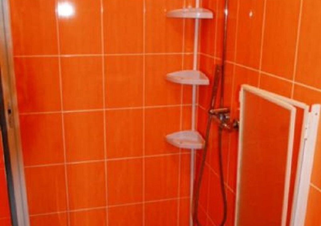Photo of Bathroom in Barsac