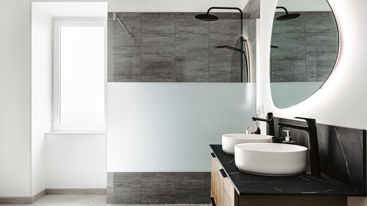 Photo of Bathroom in Marans
