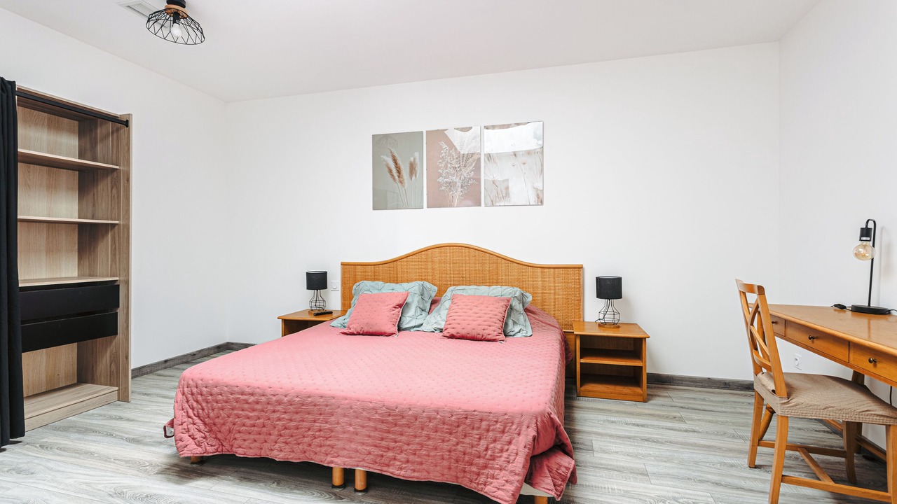 Photo of Bedroom in Marans