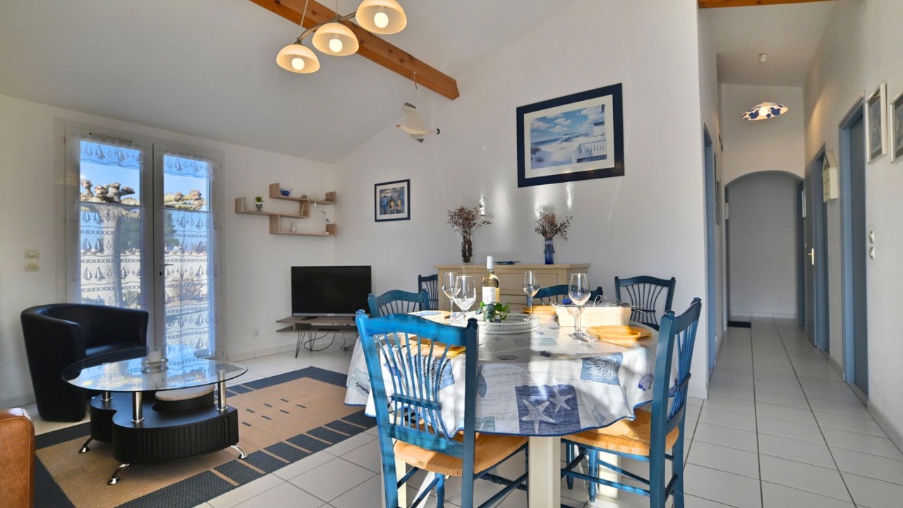 Photo of Livingroom in La Cotiniere