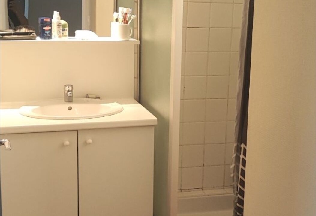 Photo of Bathroom in Pessac