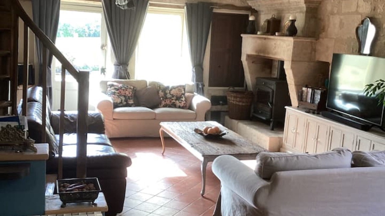 Photo of Livingroom in Bonnes