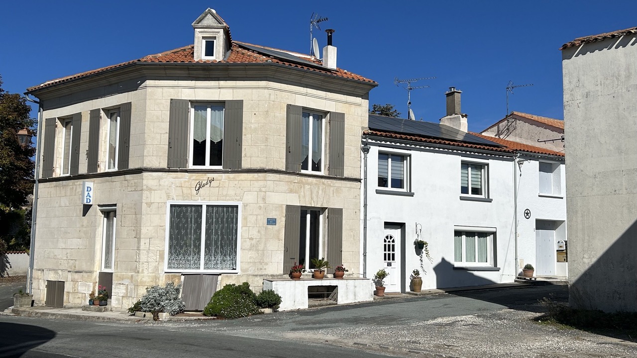 Photo of Others in Chenac-Saint-Seurin-d'Uzet