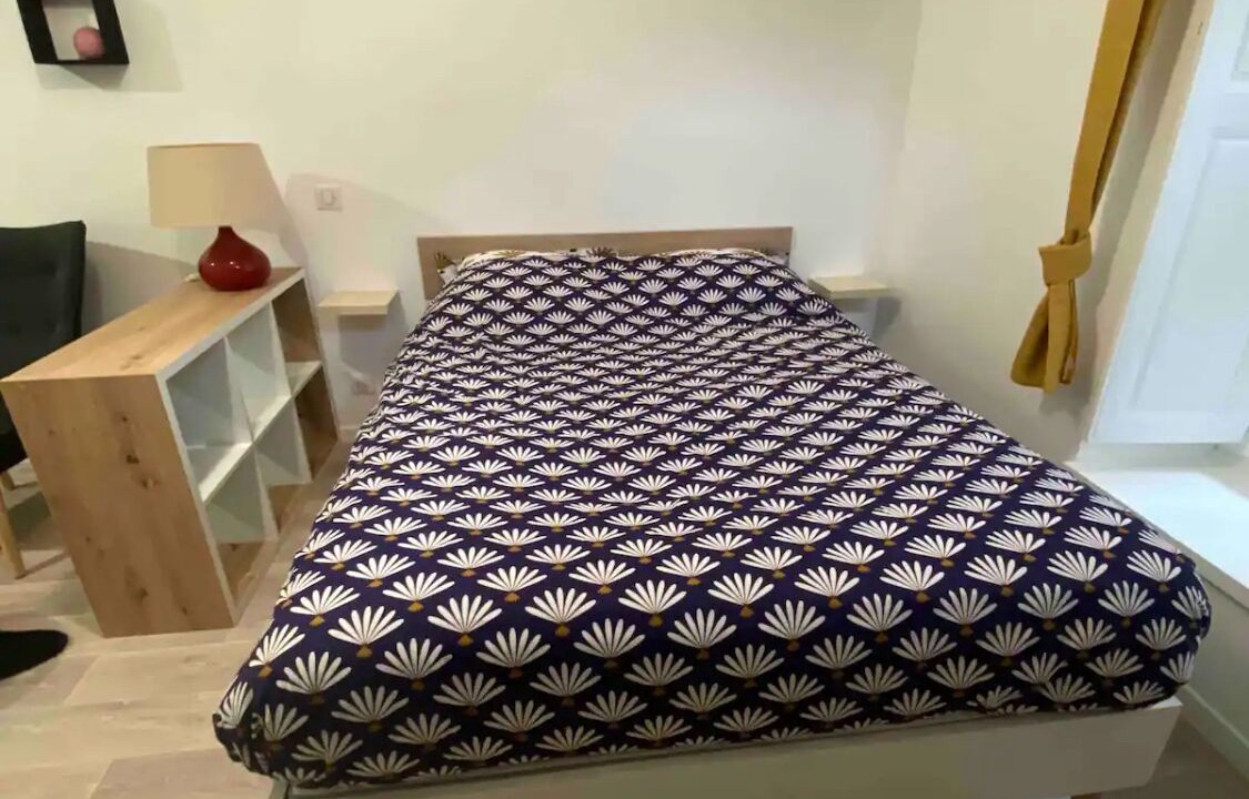 Photo of Bedroom in Oloron-Sainte-Marie
