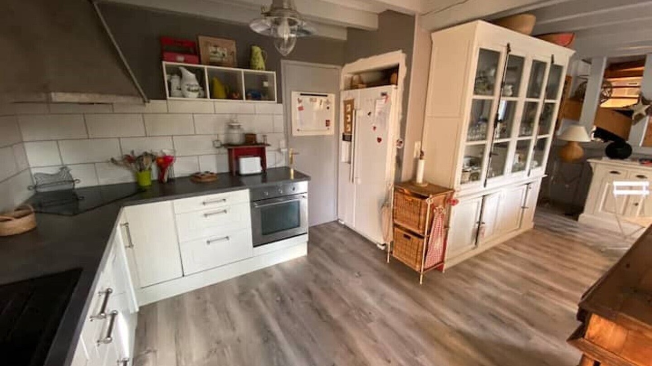Photo of Kitchen in Parentis-en-Born