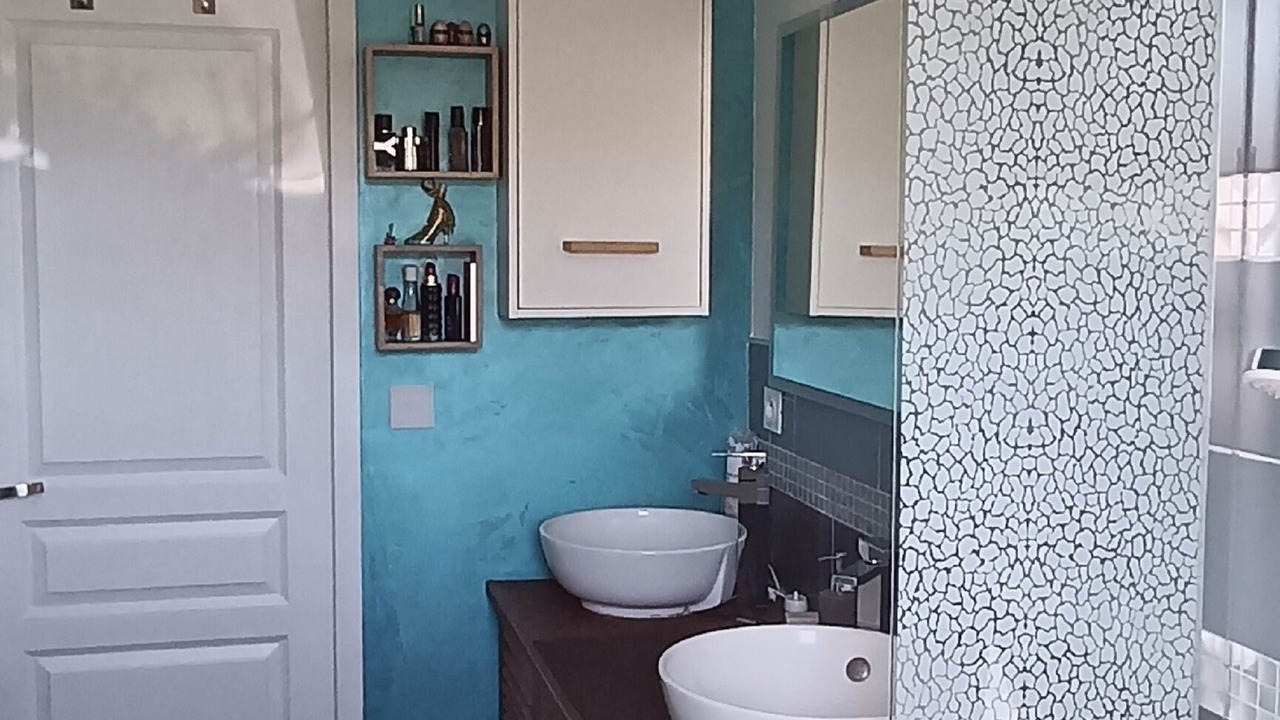 Photo of Bathroom in Mios