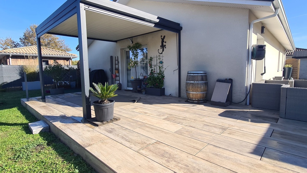 Photo of Patio Balcony in Mios