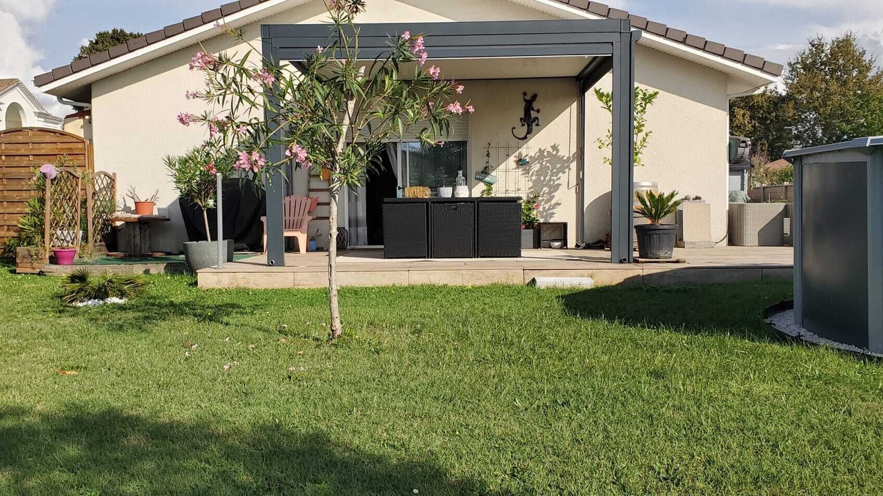 Photo of Patio Balcony in Mios