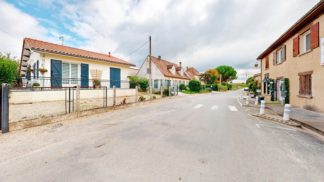 Photo of Others in Saussignac