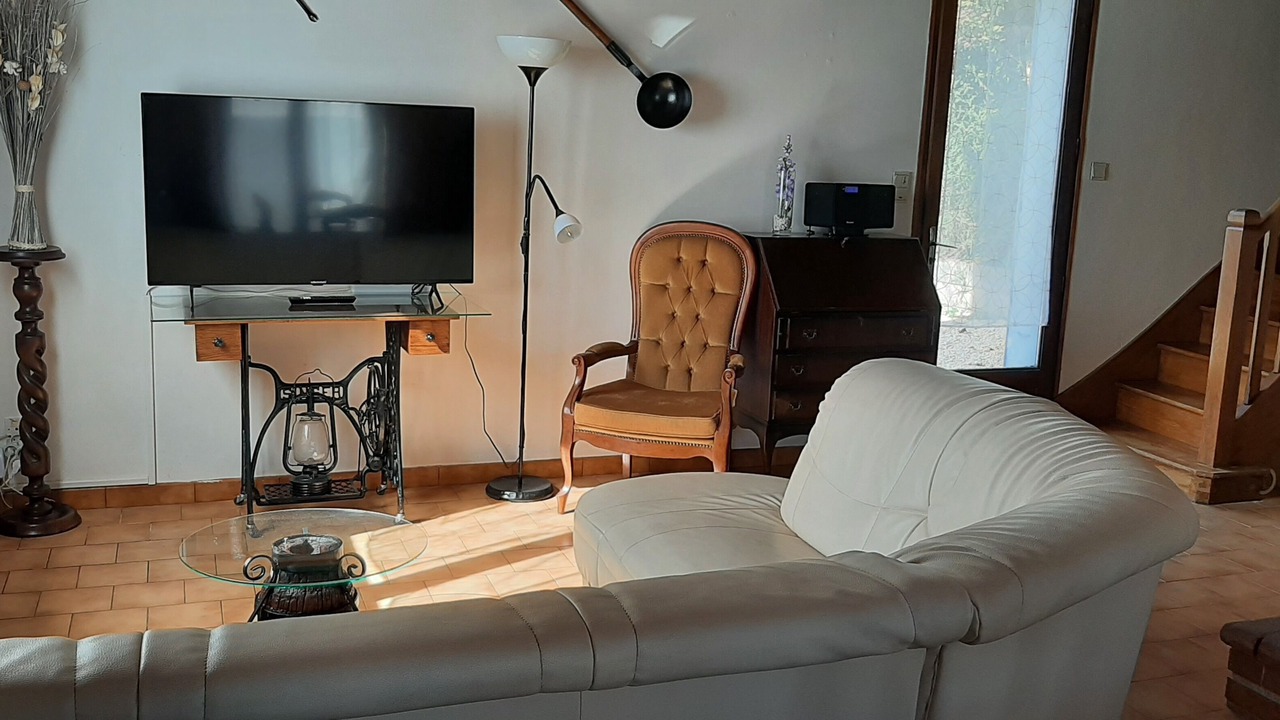 Photo of Livingroom in Saint-Bonnet-l'Enfantier