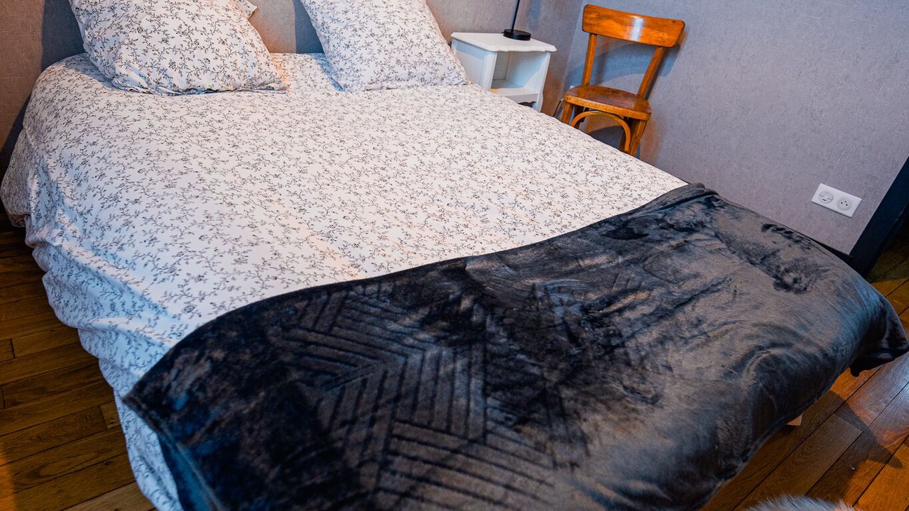 Photo of Bedroom in Limoges