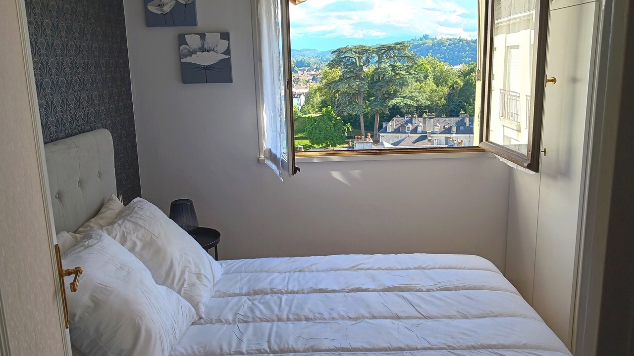 Photo of Bedroom in Centre Ville