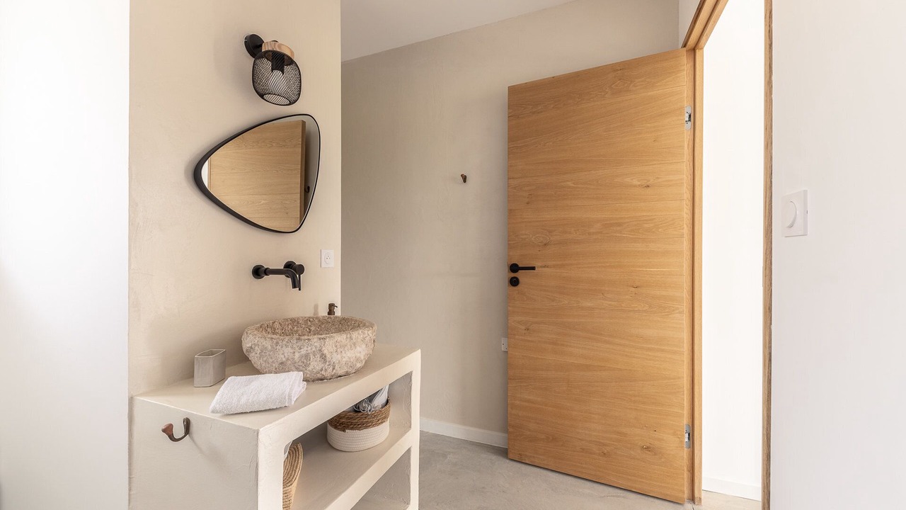 Photo of Bathroom in Tizac-de-Curton