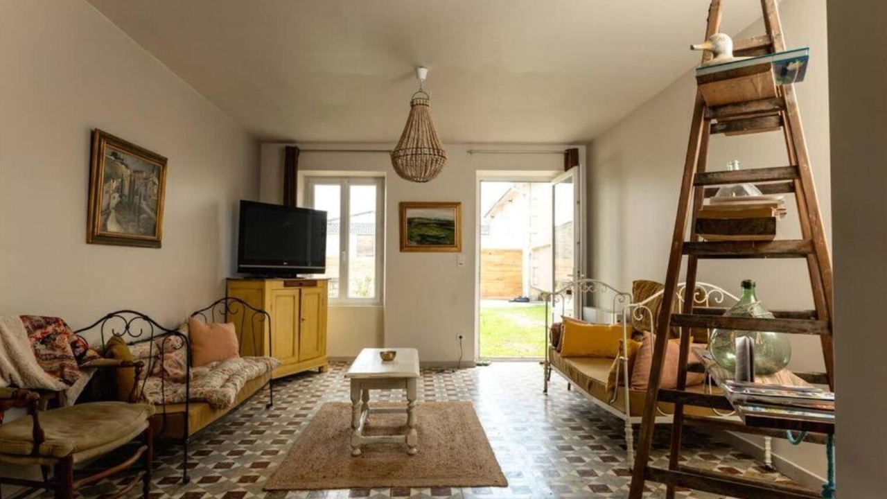 Photo of Livingroom in Bourg-sur-Gironde