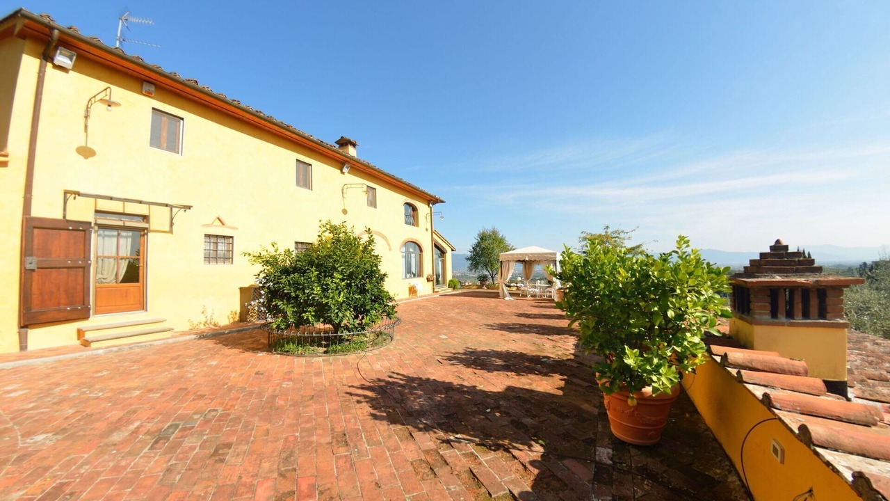 Photo of Patio Balcony in Casalguidi